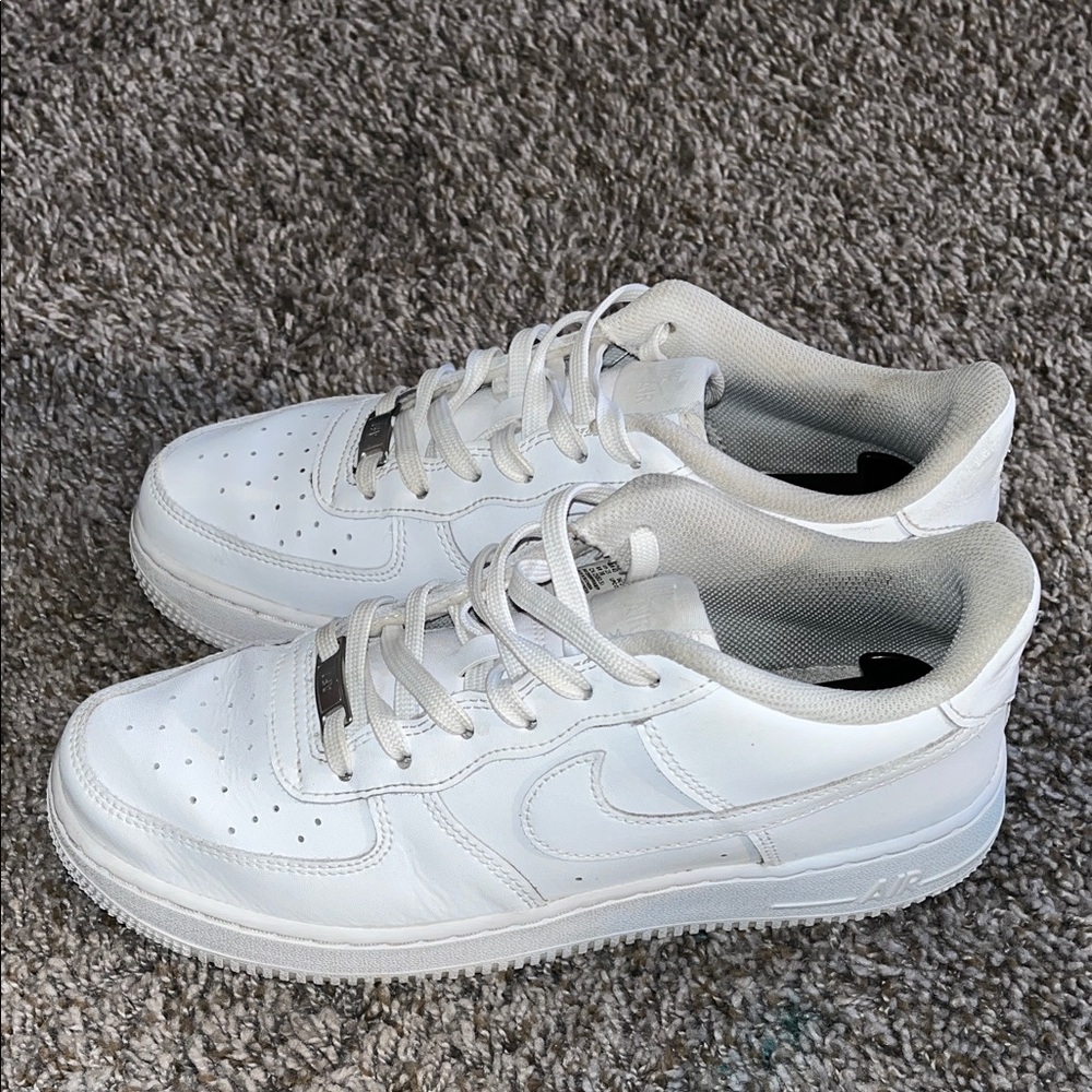 Nike Air Force One White Sneakers - Picture 4 of 10
